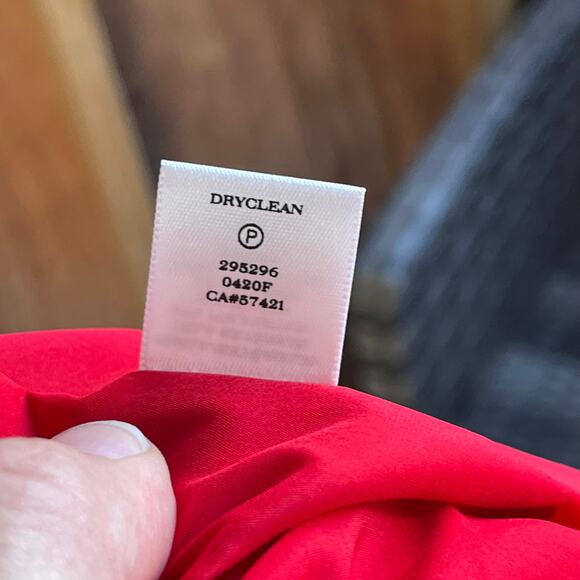 Ann Taylor Women's Red One Shoulder Side Pleated Cocktail Dress Size 12. NEW - Picture 9 of 9